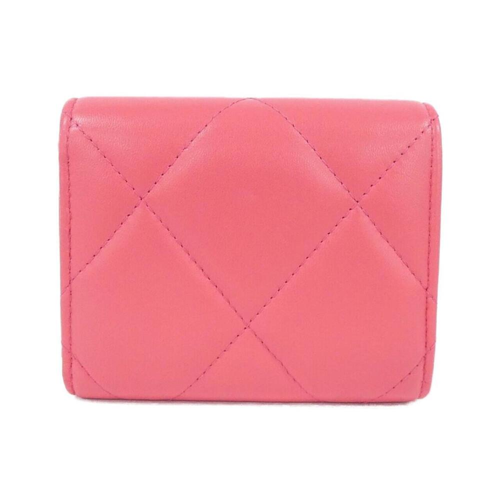 CHANEL Authentic Pink Wallet - Picture 2 of 9